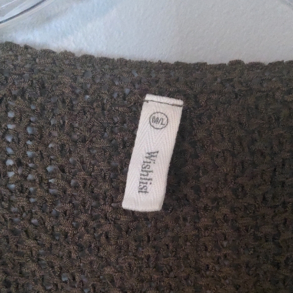 EUC✨ WISHLIST green open-knit oversized M/L v-neck sweater - Picture 14 of 16